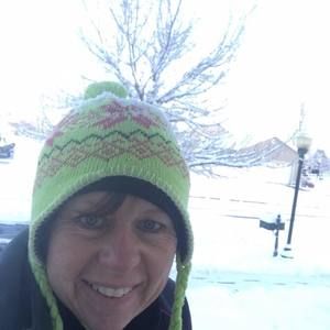 Meet your Posher, Karrie