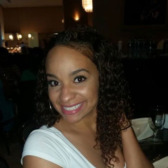 Meet your Posher, Haniyah