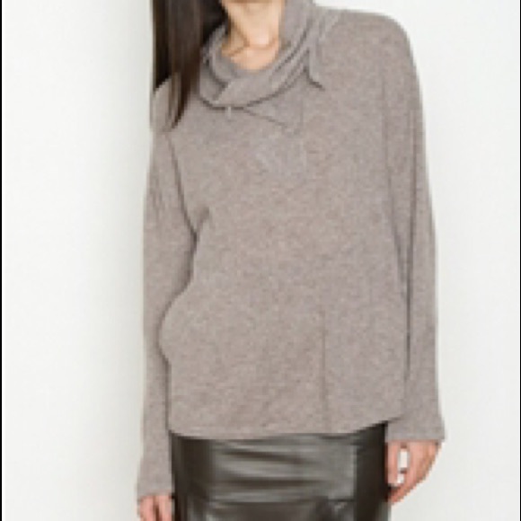 Inhabit Cashmere Mock Neck Pullover