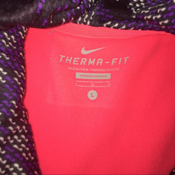 EUC Nike therma-fit hoodie - Picture 2 of 4