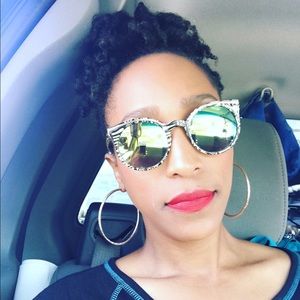 Meet your Posher, Marla