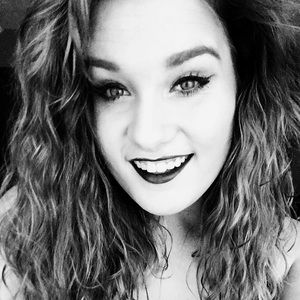 Meet your Posher, Conner