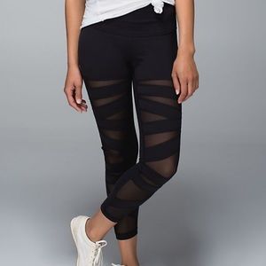 ⛔️SOLD⛔️ Lululemon Black Tech Mesh Tights sz 4