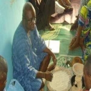 Meet your Posher, Akintola