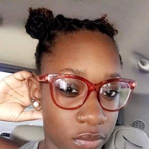 Meet your Posher, Kierra