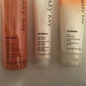 Mary Kay satin hands set peach scented