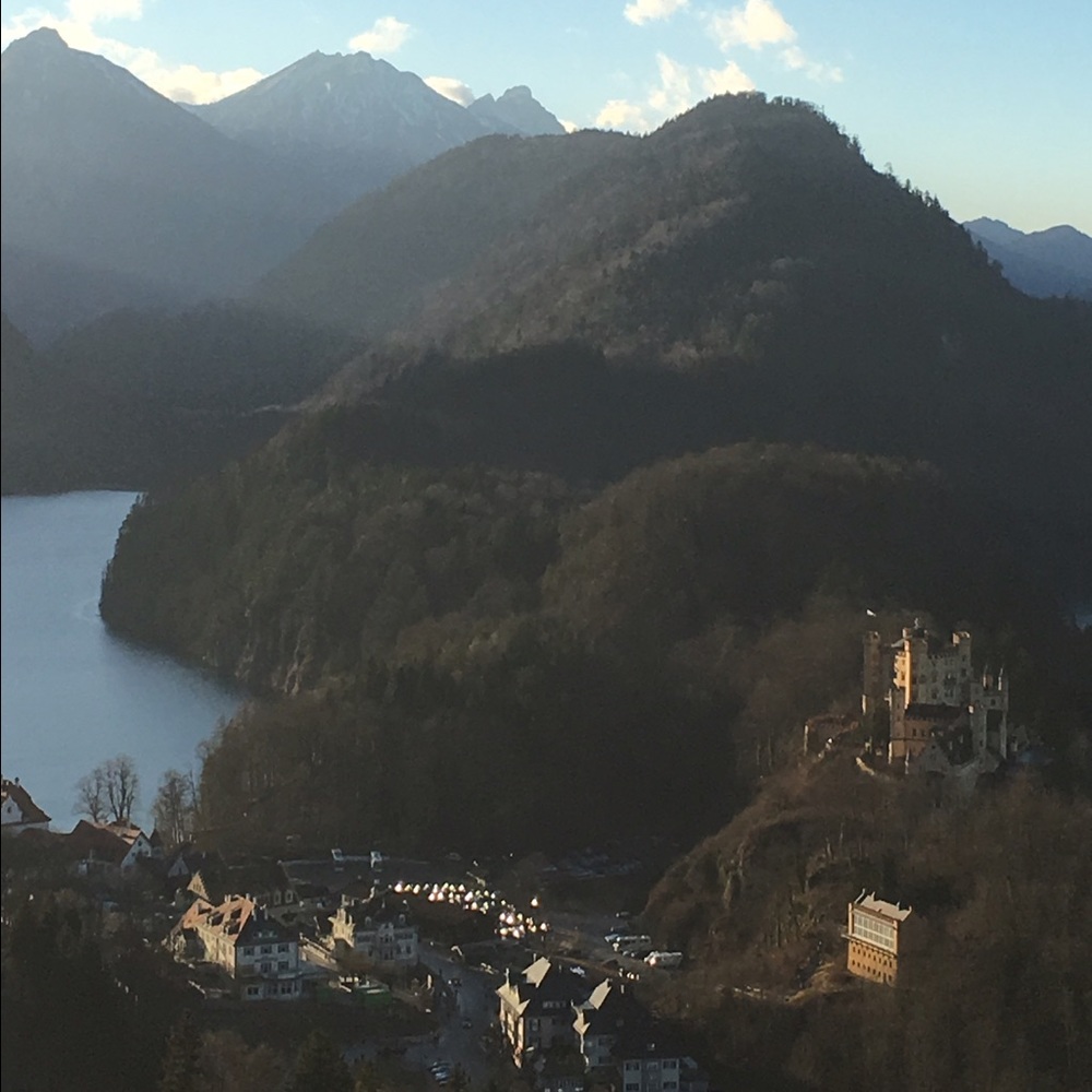 Meet your Posher, Isabel