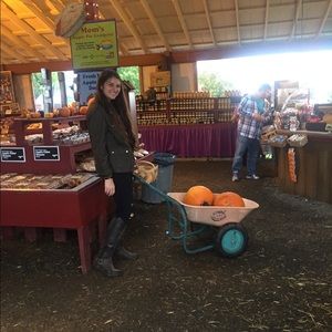 Meet your Posher, Chelsea