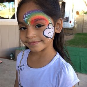 Meet your Posher, Eva