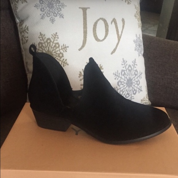 Black booties