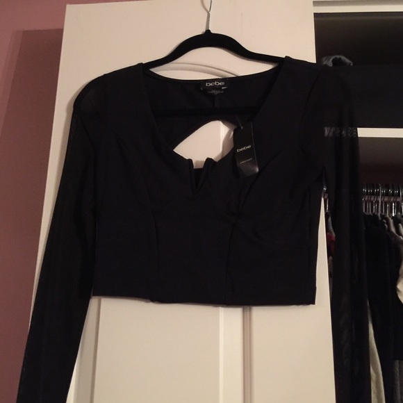 Bebe size small top