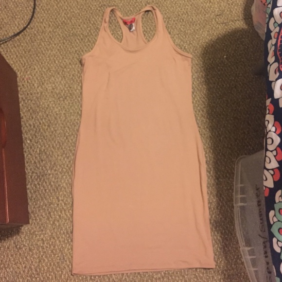 NUDE DRESS