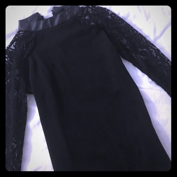 Lace sleeves faux leather top