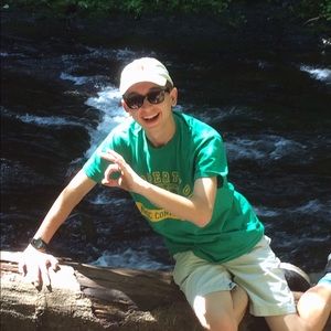 Meet your Posher, Eric