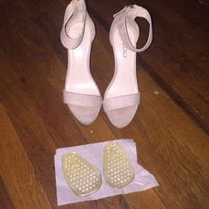 Suede Aldo's Heels w Grip guards