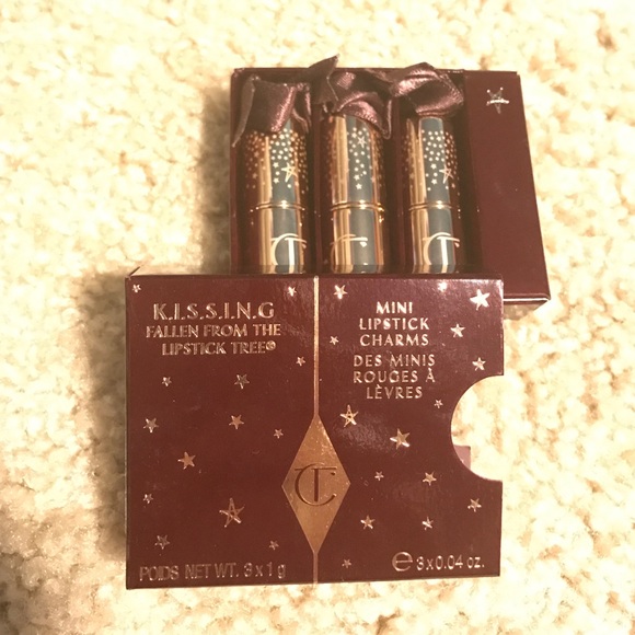 K.I.S.S.I.N.G Mini Lipstick Charms Set