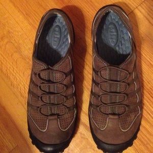 Pr!vo slip on shoes size 9M