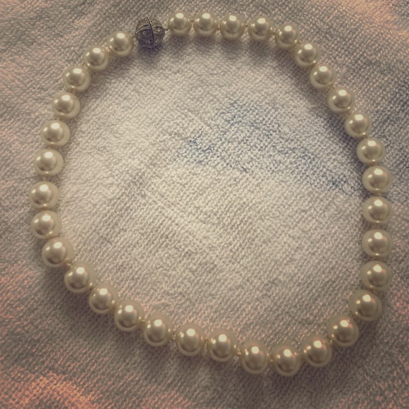 Pearl necklace
