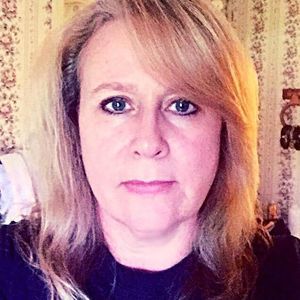 Meet your Posher, Shirley