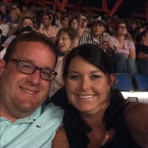 Meet your Posher, Ivy - Picture 1 of 1