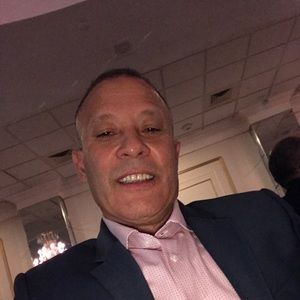 Meet your Posher, Robin