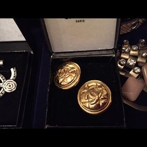 Chanel clip on earrings