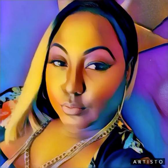 Meet your Posher, Bryttnee - Picture 1 of 1