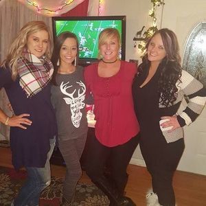 Meet your Posher, Caitlyn