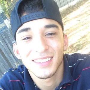 Meet your Posher, Luis