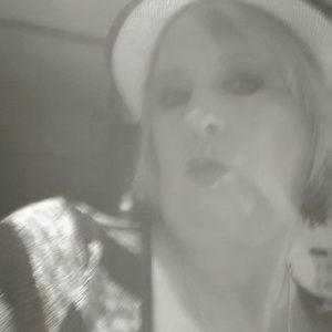 Meet your Posher, Robin