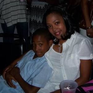 Meet your Posher, Amyni