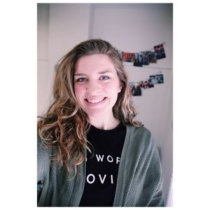 Meet your Posher, Camille