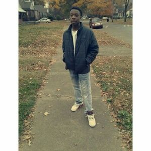 Meet your Posher, Keon