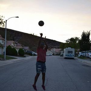 Meet your Posher, Raymond