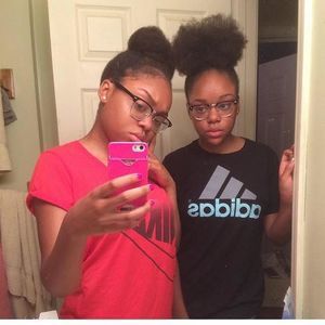 Meet your Posher, Amira