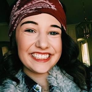 Meet your Posher, Sierra