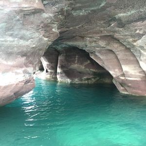 Meet your Posher, Cauryn