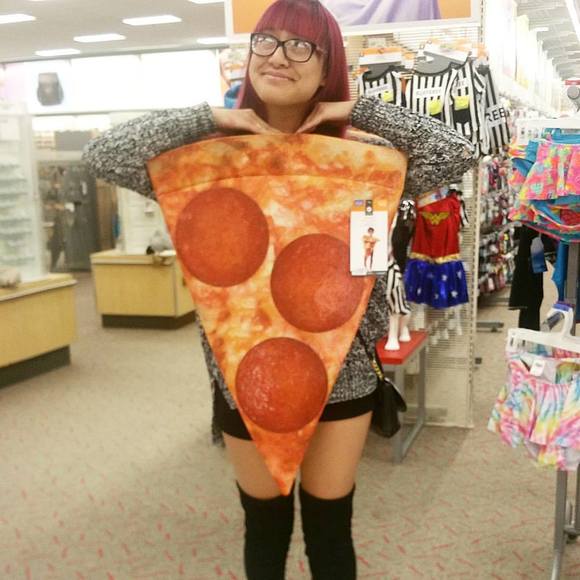 Meet your Posher, Linh