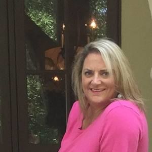 Meet your Posher, Deborah