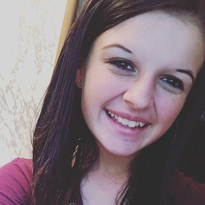 Meet your Posher, Alicyn