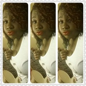 Meet your Posher, Tishanda