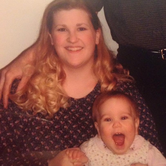 Meet your Posher, Aprill - Picture 1 of 1