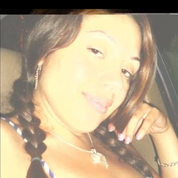 Meet your Posher, Jamayra