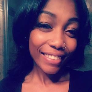 Meet your Posher, Angie