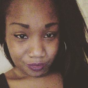 Meet your Posher, Candice