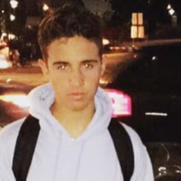 Meet your Posher, Nick - Picture 1 of 1