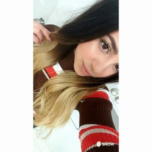 Meet your Posher, Legna