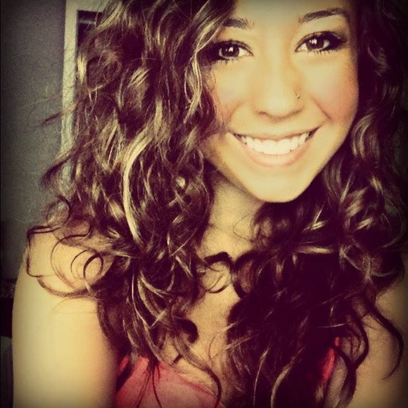 Meet your Posher, Paris