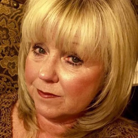 Meet your Posher, Brenda