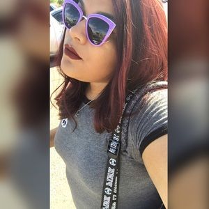 Meet your Posher, Suzanne